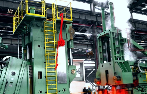 環(huán)段設(shè)備1000KW4臺(tái)